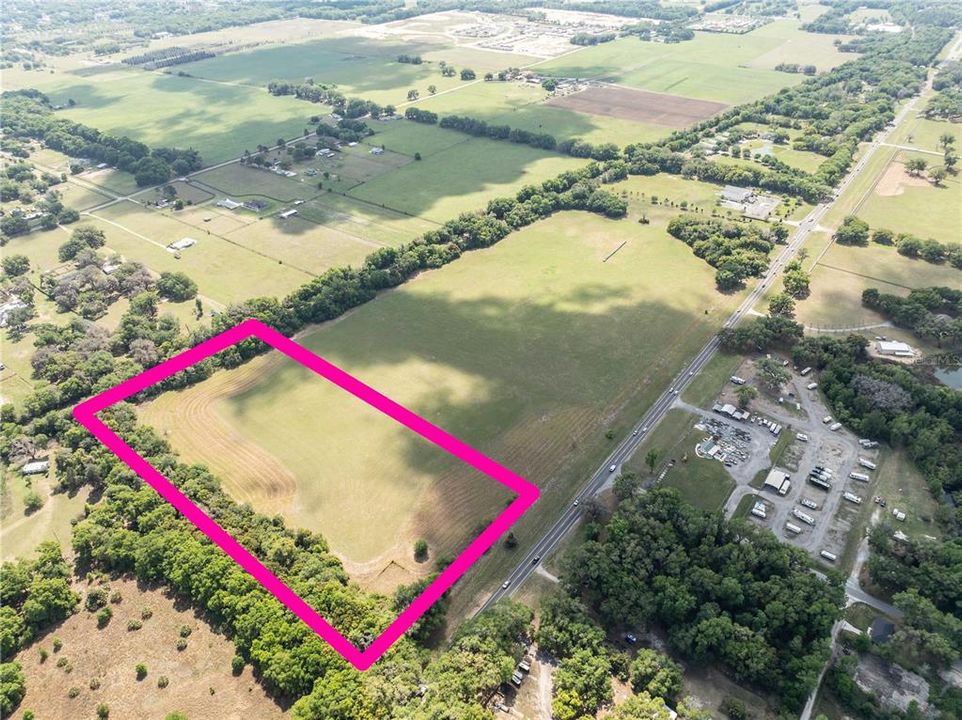На продажу: $350,000 (10.10 acres)