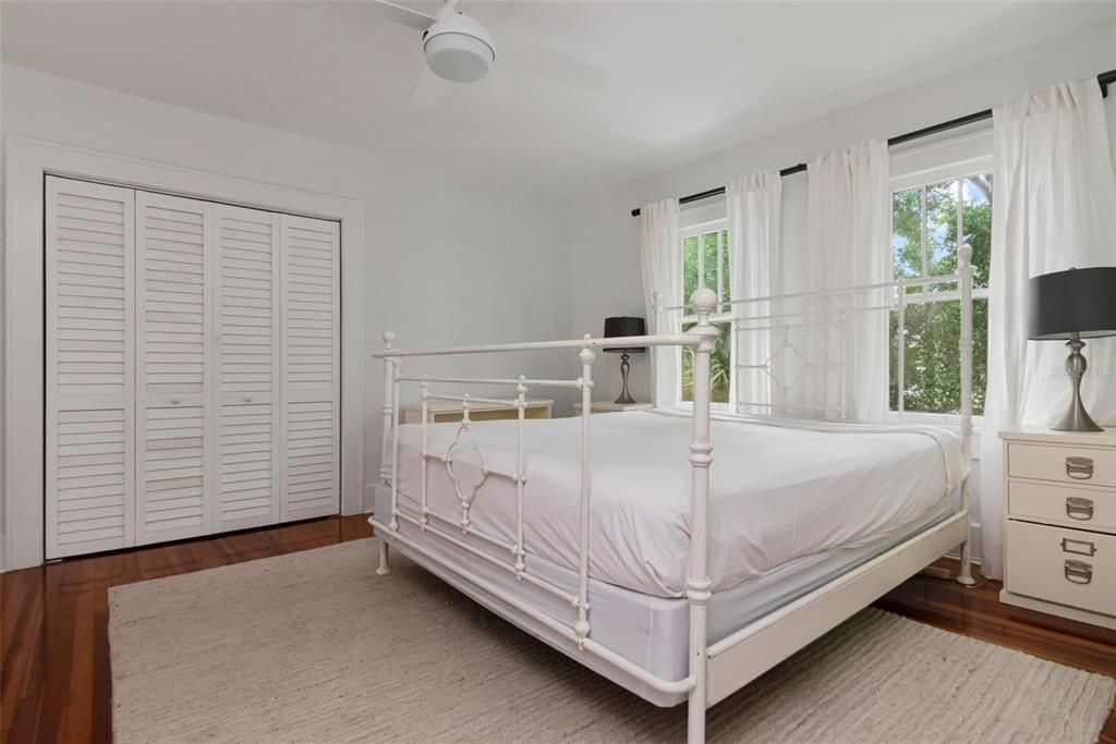 En Renta: $6,990 (4 camas, 3 baños, 2736 Pies cuadrados)