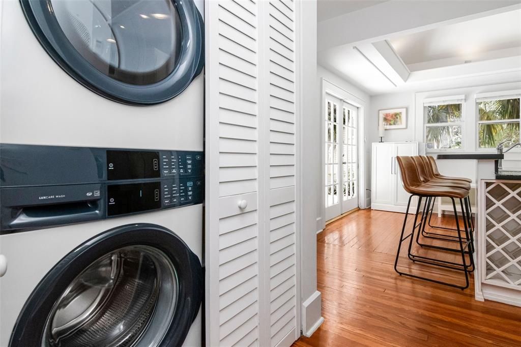 En Renta: $6,990 (4 camas, 3 baños, 2736 Pies cuadrados)