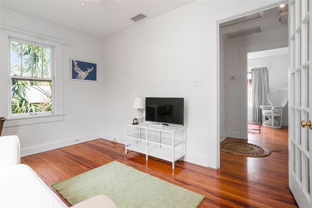En Renta: $6,990 (4 camas, 3 baños, 2736 Pies cuadrados)