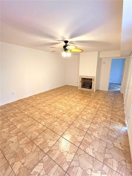 En Renta: $2,550 (3 camas, 2 baños, 1736 Pies cuadrados)