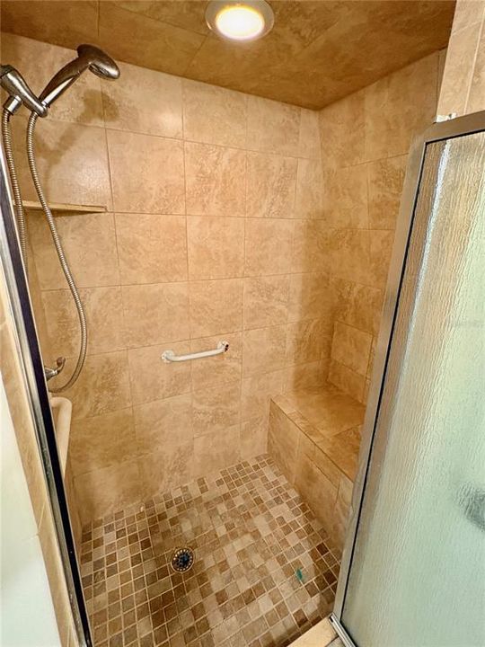 En Renta: $2,550 (3 camas, 2 baños, 1736 Pies cuadrados)
