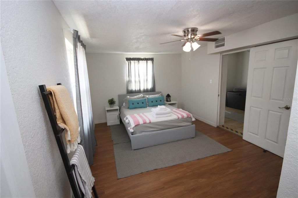 В аренду: $3,595 (4 спален, 2 ванн, 1391 Квадратных фут)