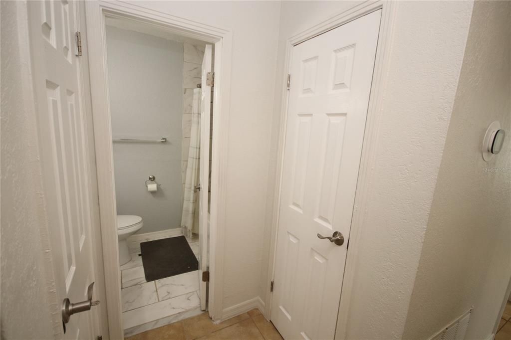В аренду: $3,595 (4 спален, 2 ванн, 1391 Квадратных фут)