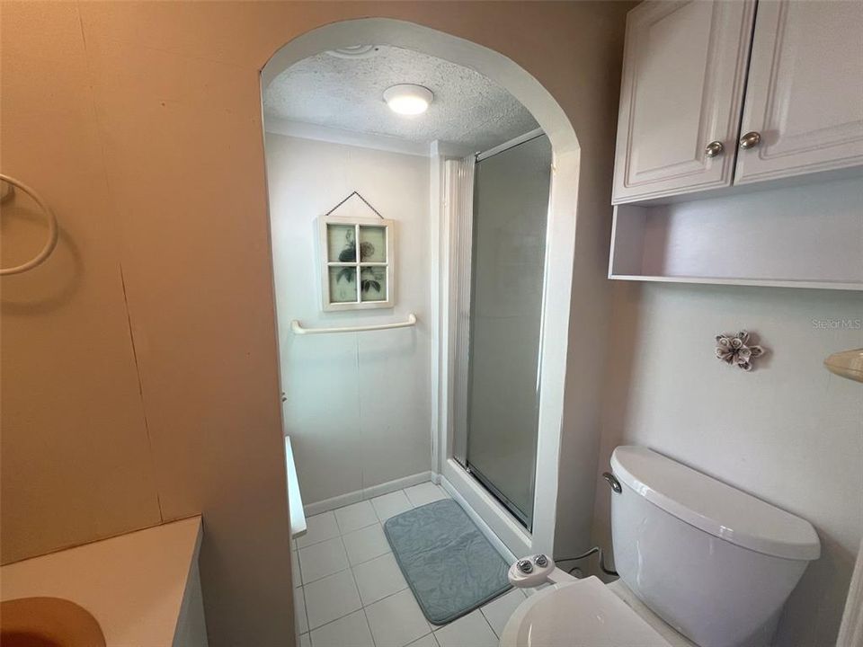 Active With Contract: $119,000 (2 beds, 2 baths, 1292 Square Feet)