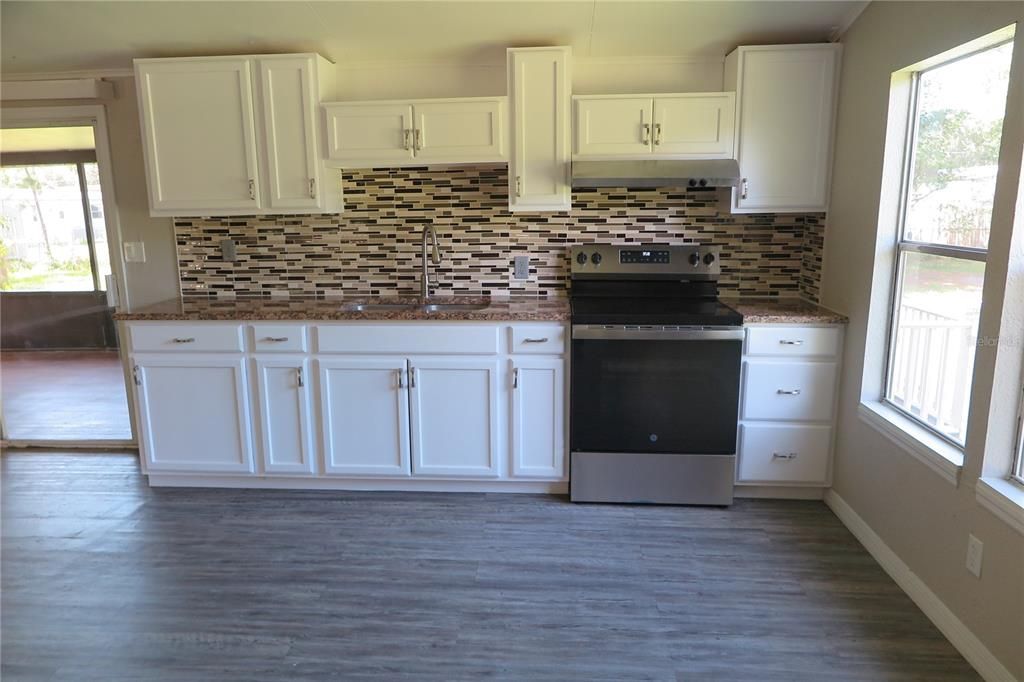 En Venta: $205,000 (3 camas, 2 baños, 1440 Pies cuadrados)