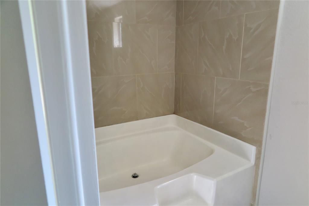 En Venta: $205,000 (3 camas, 2 baños, 1440 Pies cuadrados)