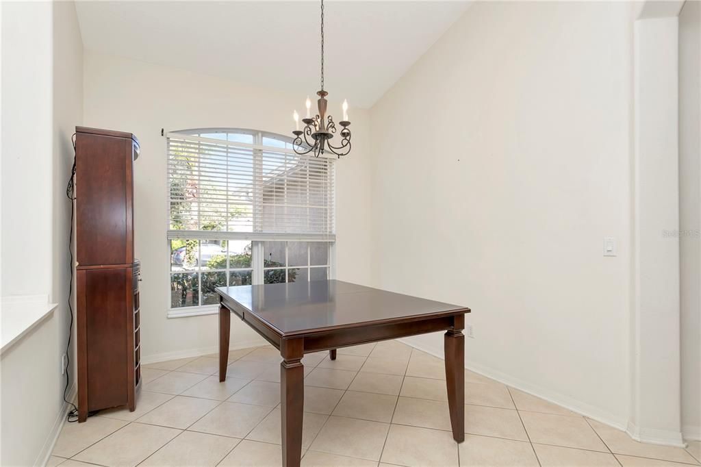 En Venta: $350,000 (3 camas, 2 baños, 1610 Pies cuadrados)