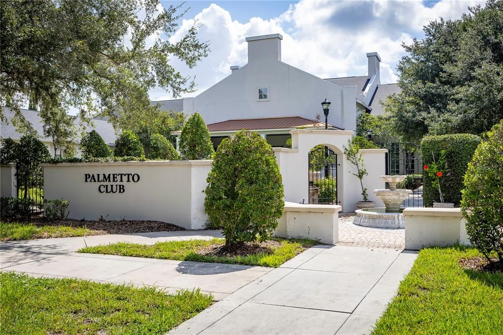 For Sale: $349,000 (3 beds, 3 baths, 1696 Square Feet)