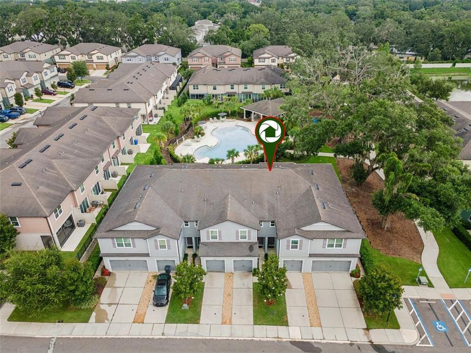 For Sale: $279,900 (2 beds, 2 baths, 1588 Square Feet)