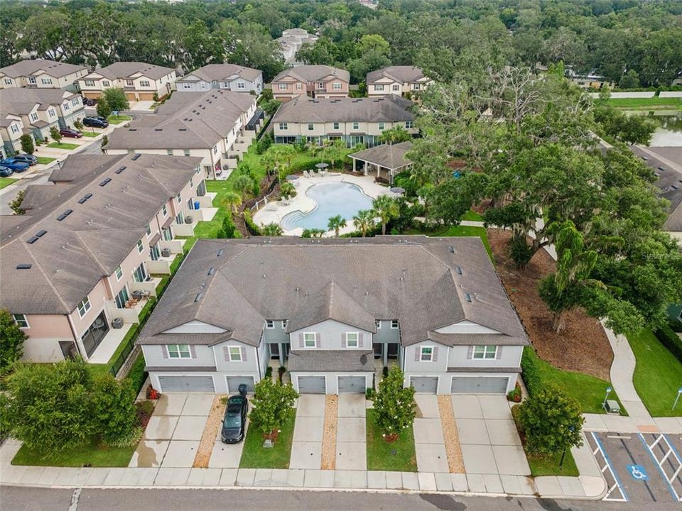 For Sale: $279,900 (2 beds, 2 baths, 1588 Square Feet)
