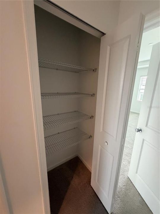 В аренду: $2,400 (3 спален, 2 ванн, 1689 Квадратных фут)