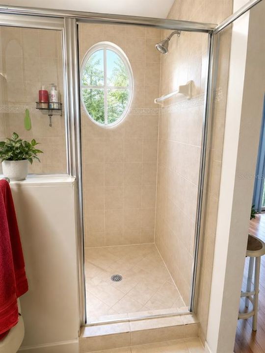 For Sale: $309,500 (3 beds, 3 baths, 1423 Square Feet)