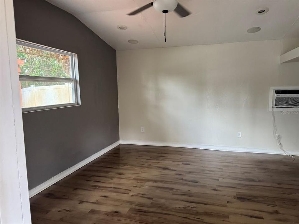 В аренду: $2,650 (3 спален, 2 ванн, 1782 Квадратных фут)