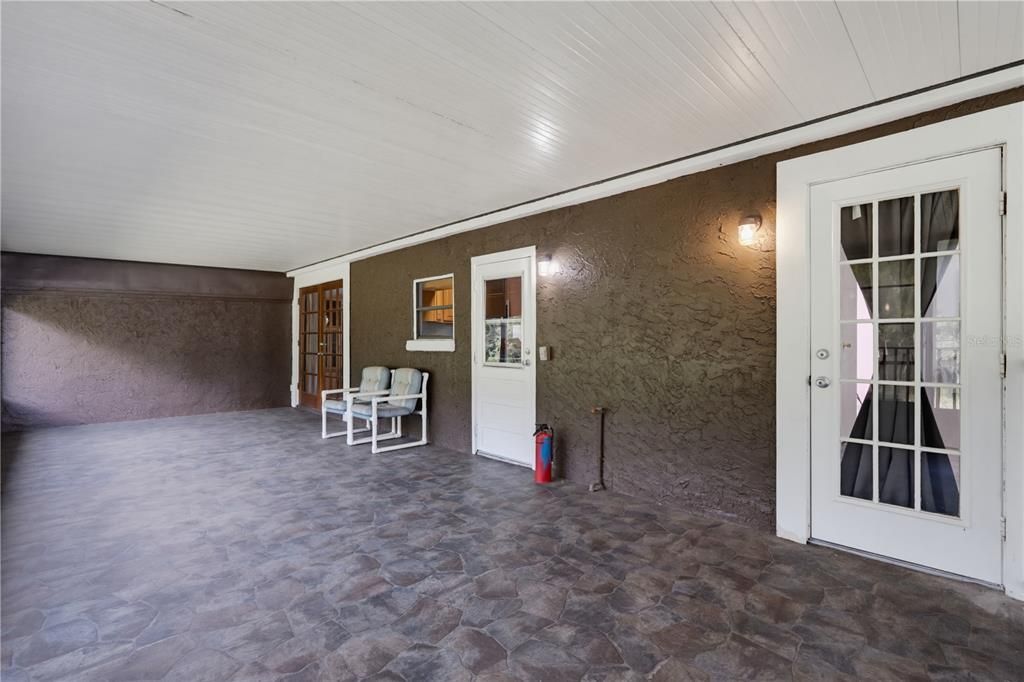 En Venta: $249,999 (5 camas, 2 baños, 2866 Pies cuadrados)