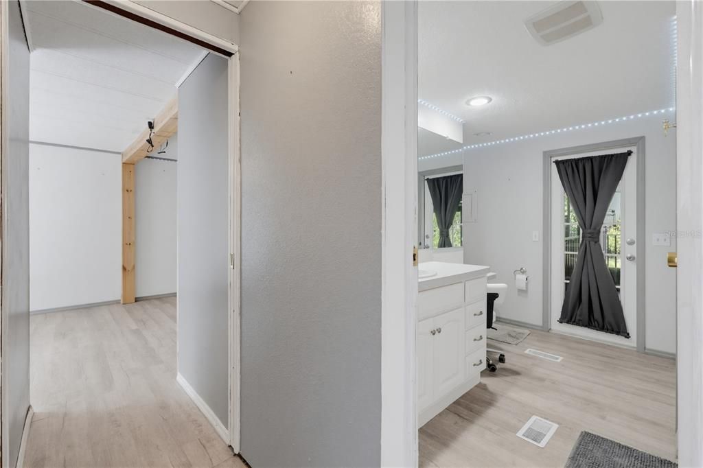 En Venta: $249,999 (5 camas, 2 baños, 2866 Pies cuadrados)