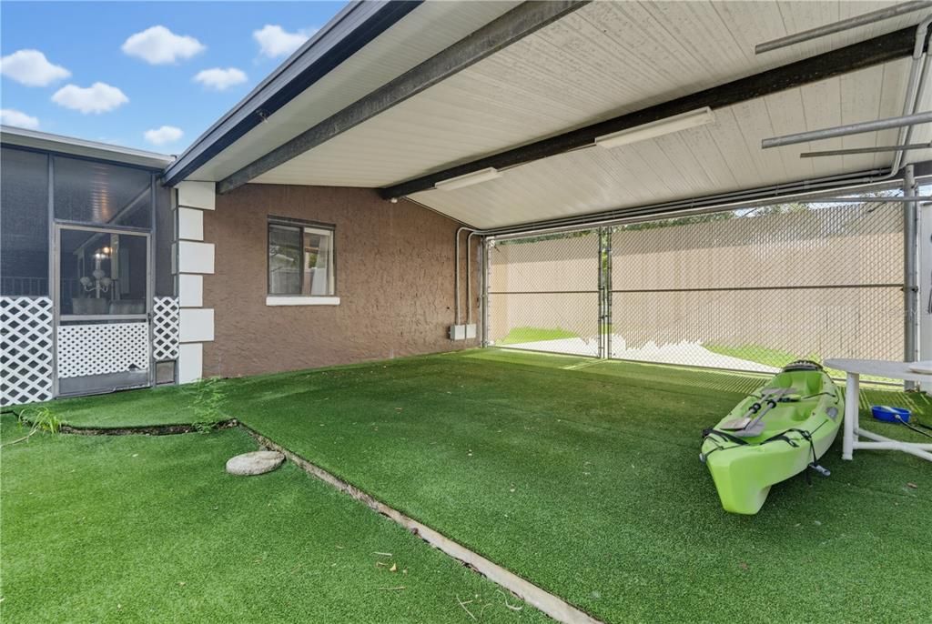 En Venta: $249,999 (5 camas, 2 baños, 2866 Pies cuadrados)