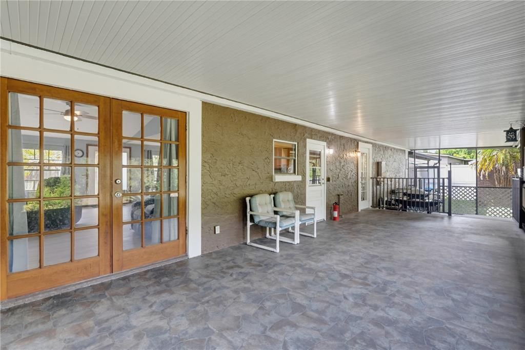En Venta: $249,999 (5 camas, 2 baños, 2866 Pies cuadrados)