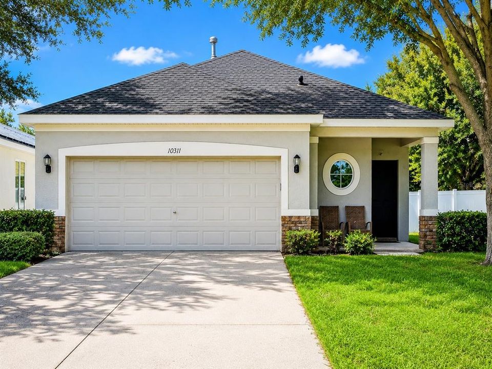 For Sale: $319,900 (3 beds, 2 baths, 1632 Square Feet)