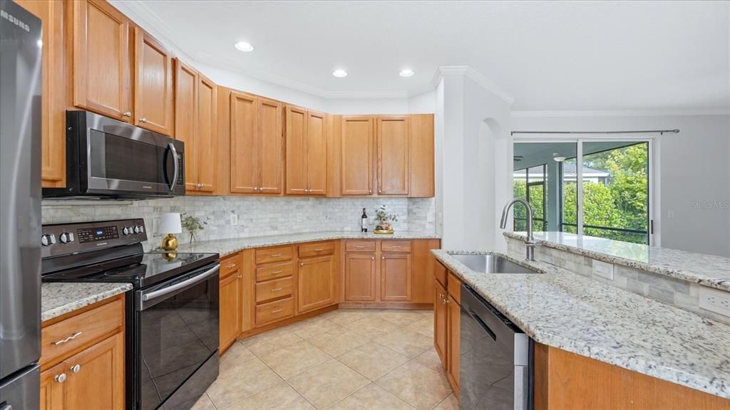 На продажу: $489,900 (4 спален, 2 ванн, 2170 Квадратных фут)