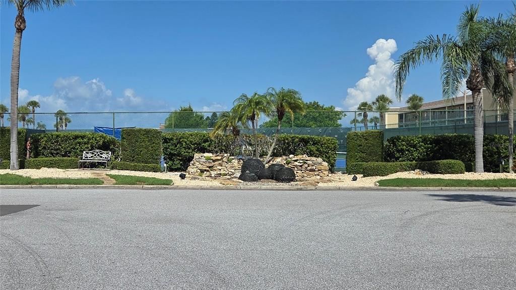For Rent: $3,400 (2 beds, 2 baths, 1400 Square Feet)