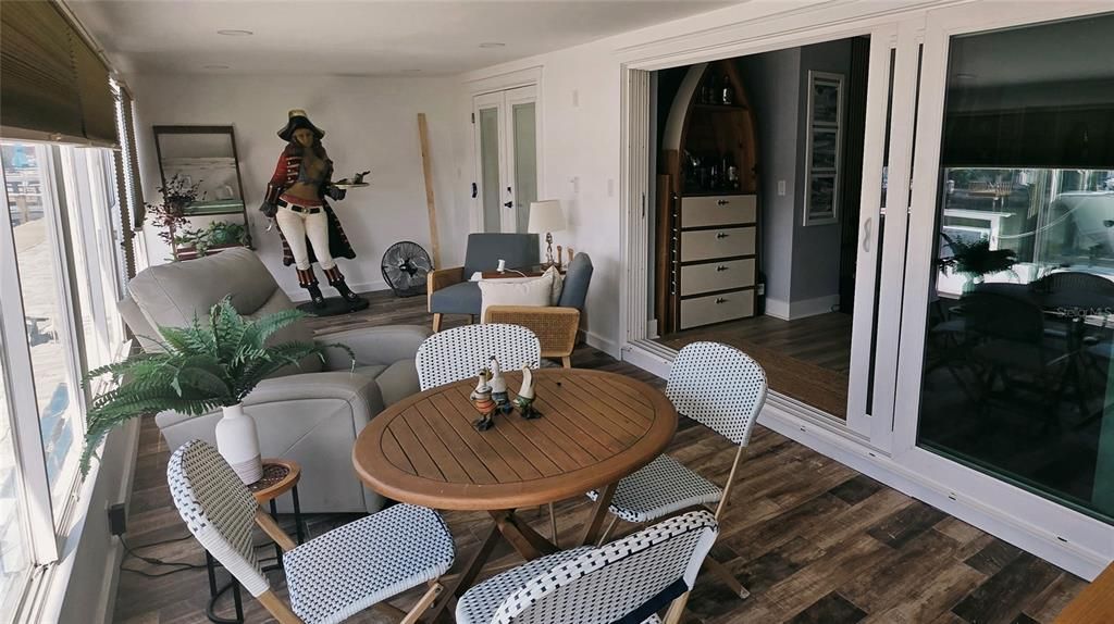 For Rent: $3,400 (2 beds, 2 baths, 1400 Square Feet)