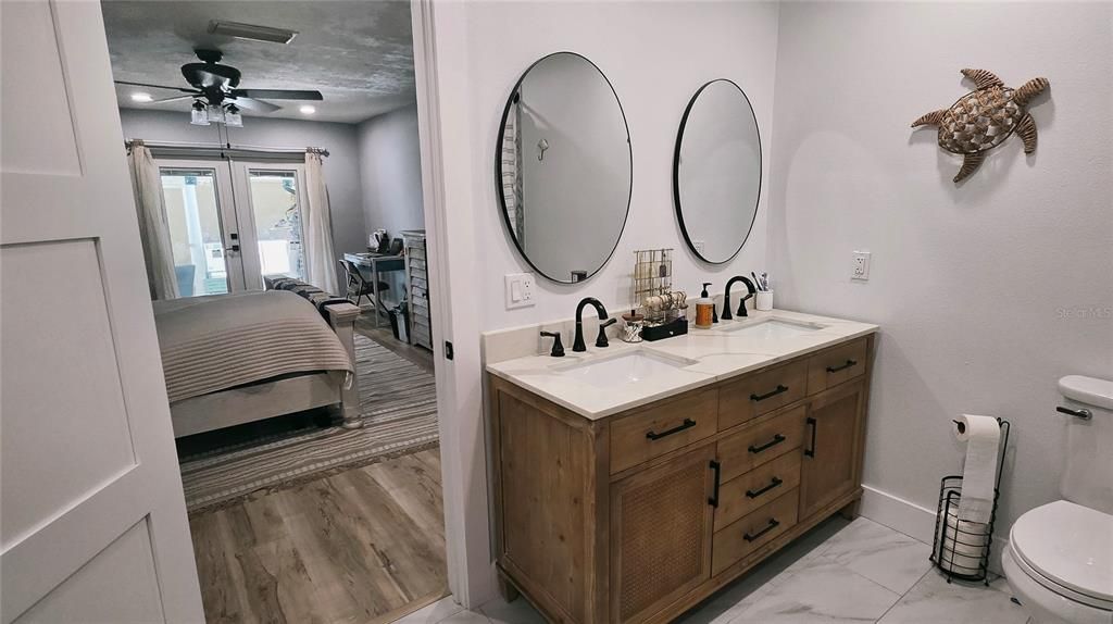 For Rent: $3,400 (2 beds, 2 baths, 1400 Square Feet)