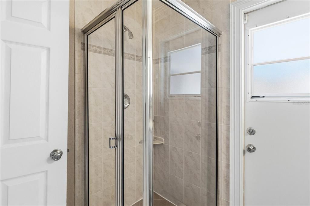 En Venta: $2,150,000 (8 camas, 9 baños, 8386 Pies cuadrados)