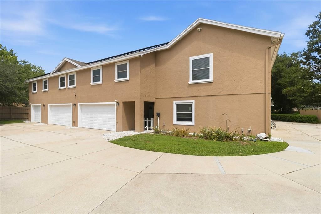 En Venta: $2,150,000 (8 camas, 9 baños, 8386 Pies cuadrados)
