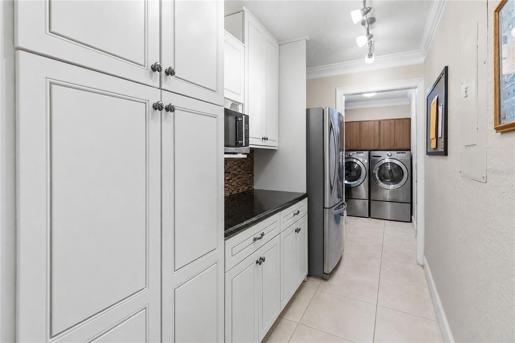 En Venta: $2,150,000 (8 camas, 9 baños, 8386 Pies cuadrados)