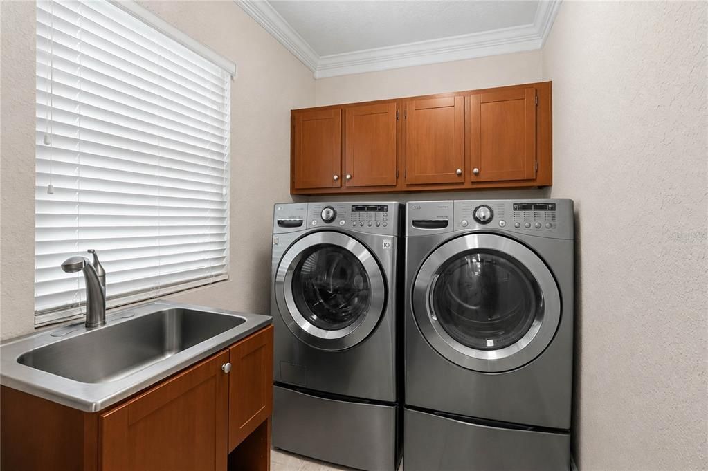 En Venta: $2,150,000 (8 camas, 9 baños, 8386 Pies cuadrados)