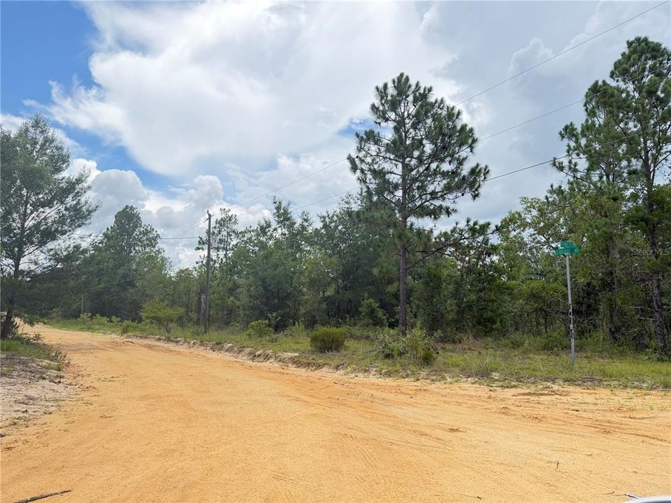 For Sale: $375,000 (0.10 acres)