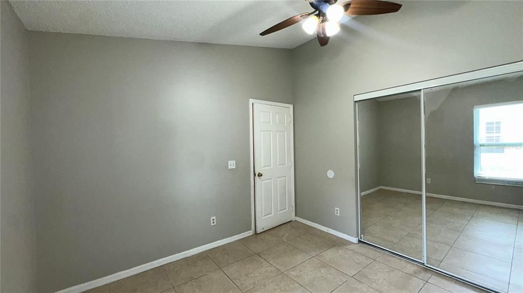 For Rent: $2,250 (3 beds, 2 baths, 1468 Square Feet)