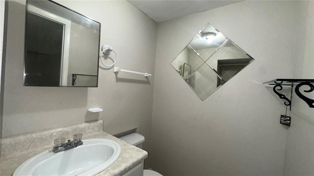 For Rent: $2,250 (3 beds, 2 baths, 1468 Square Feet)