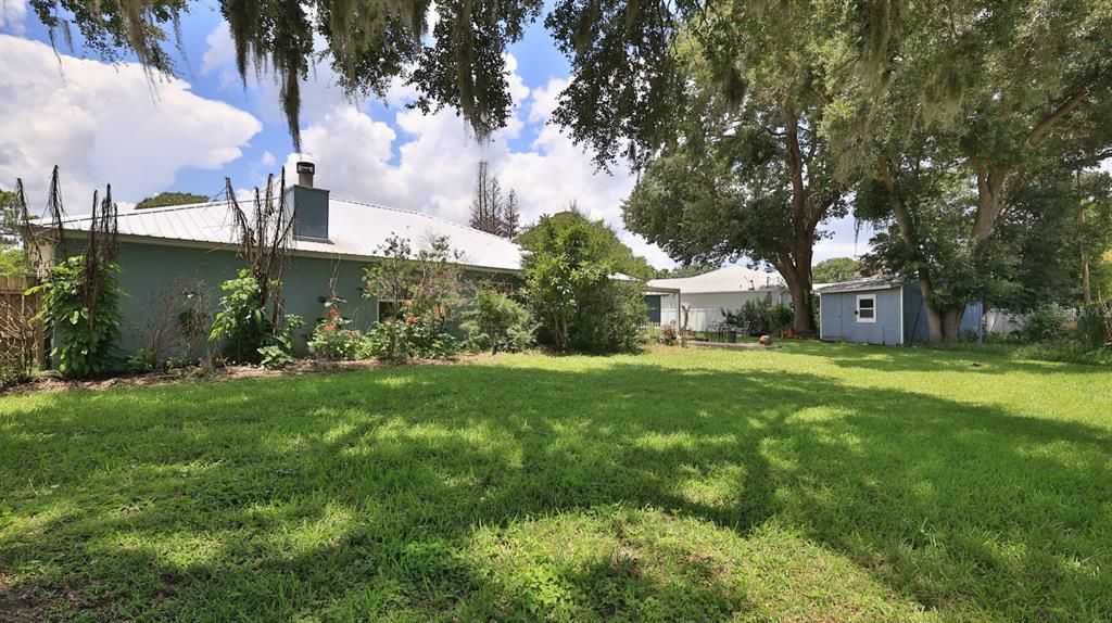 For Sale: $585,000 (4 beds, 2 baths, 2944 Square Feet)