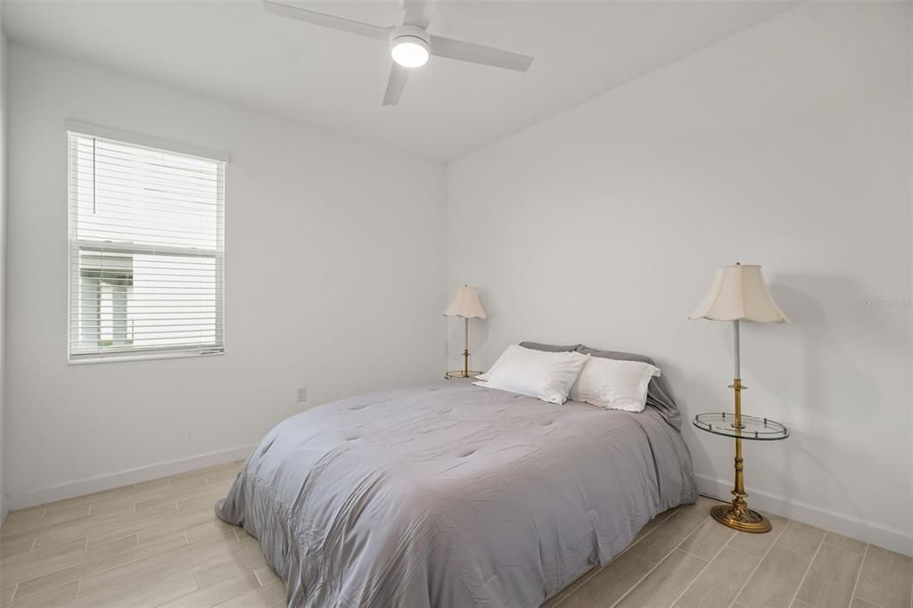 For Sale: $650,000 (4 beds, 3 baths, 2644 Square Feet)