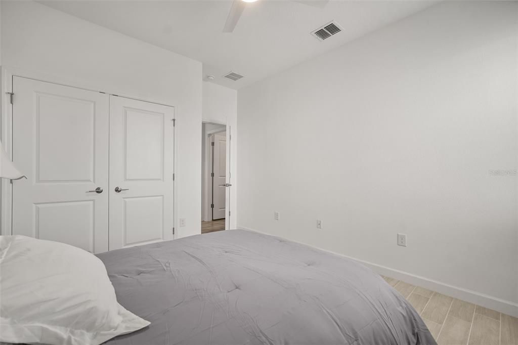 For Sale: $650,000 (4 beds, 3 baths, 2644 Square Feet)