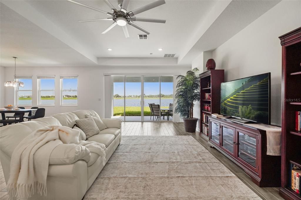 For Sale: $650,000 (4 beds, 3 baths, 2644 Square Feet)