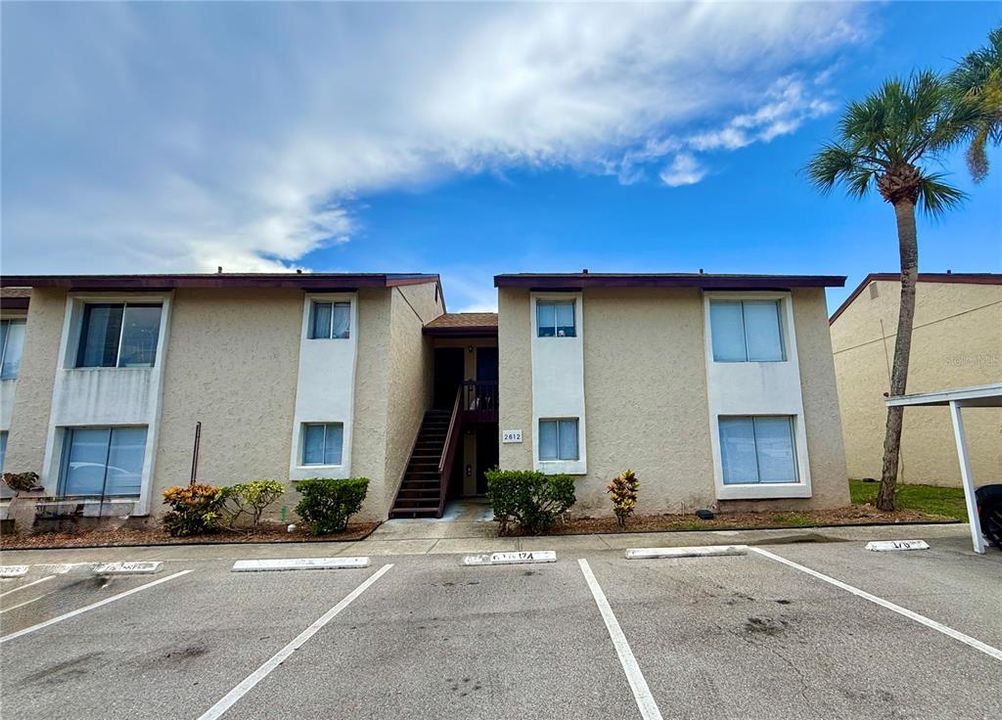 For Rent: $1,500 (2 beds, 1 baths, 912 Square Feet)