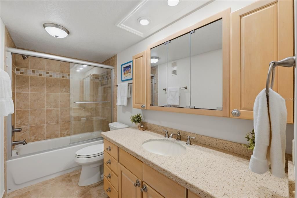 En Venta: $475,000 (2 camas, 2 baños, 1180 Pies cuadrados)
