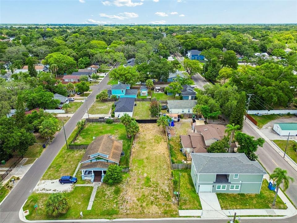 待售: $175,000 (0.14 acres)