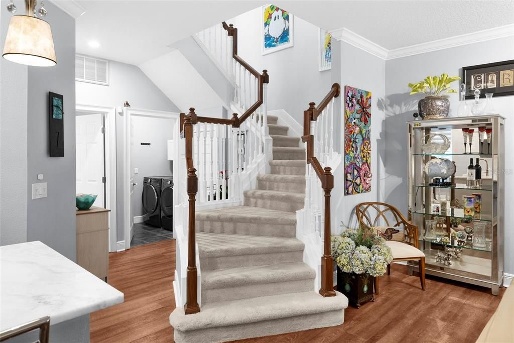 En Venta: $645,000 (3 camas, 2 baños, 2230 Pies cuadrados)