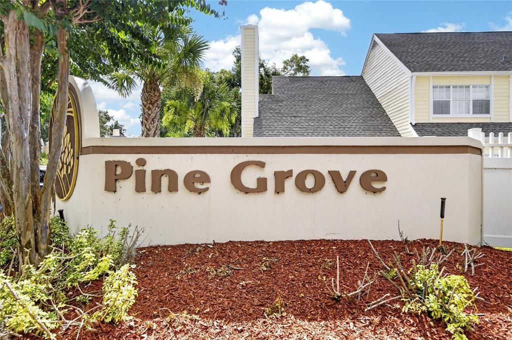 For Sale: $199,900 (2 beds, 1 baths, 1072 Square Feet)