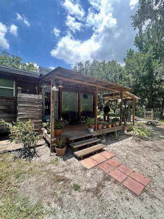На продажу: $549,000 (3 спален, 2 ванн, 1558 Квадратных фут)