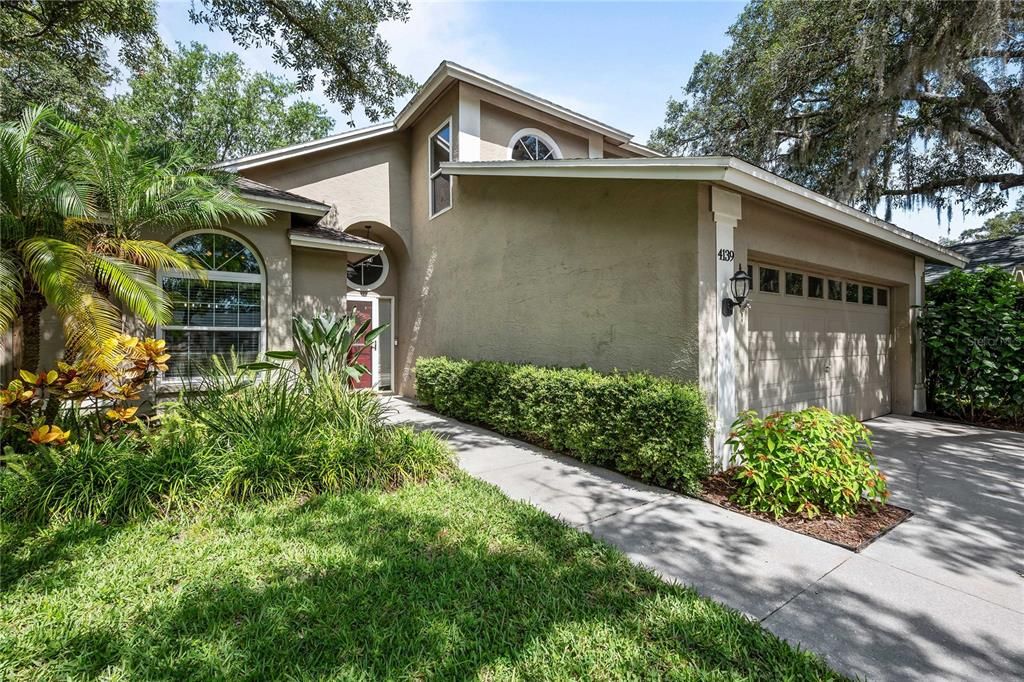 For Sale: $380,000 (3 beds, 2 baths, 1660 Square Feet)
