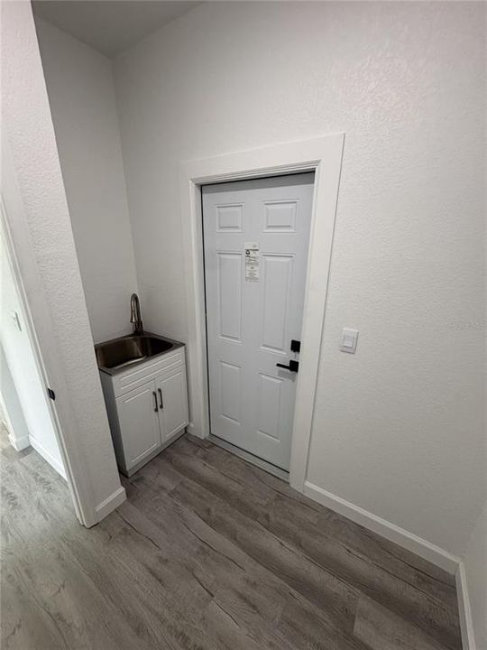 For Sale: $335,000 (3 beds, 3 baths, 1505 Square Feet)