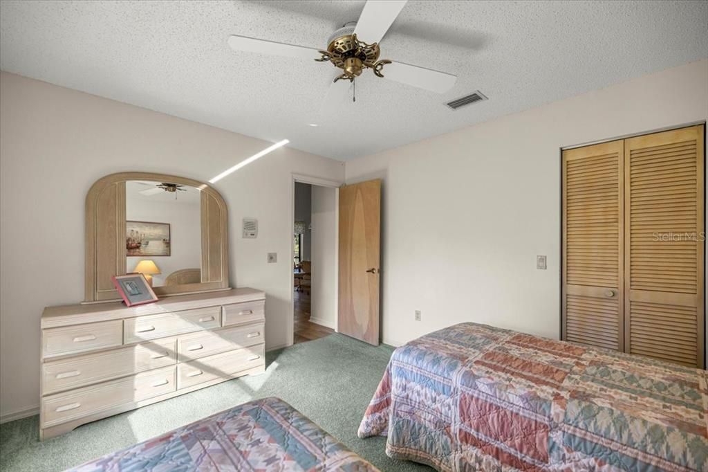 En Venta: $399,500 (3 camas, 2 baños, 1887 Pies cuadrados)