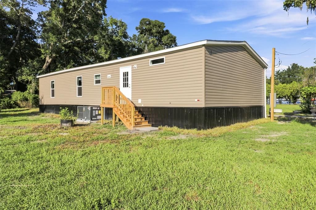 For Sale: $329,999 (4 beds, 2 baths, 1540 Square Feet)