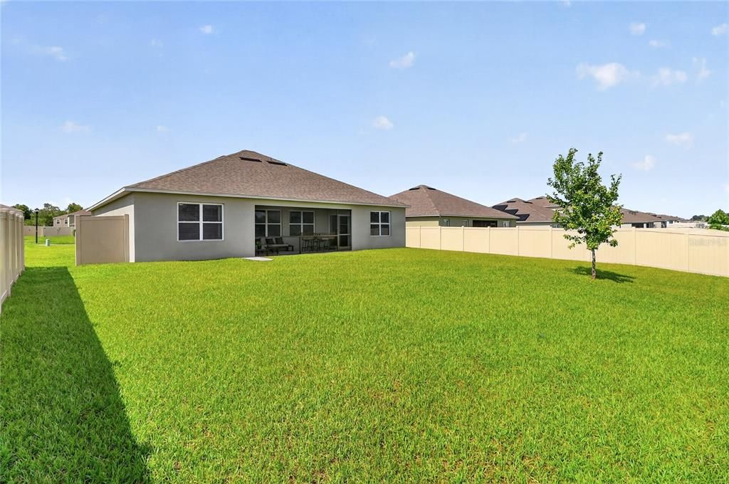 For Sale: $380,000 (4 beds, 2 baths, 2347 Square Feet)