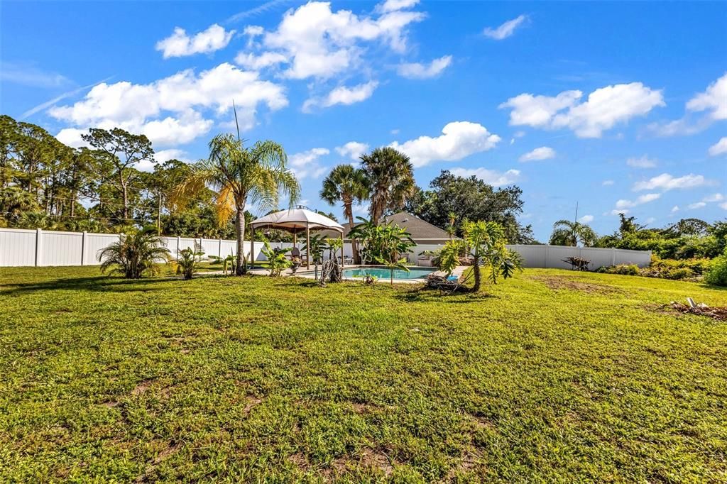 En Venta: $430,000 (3 camas, 2 baños, 1435 Pies cuadrados)